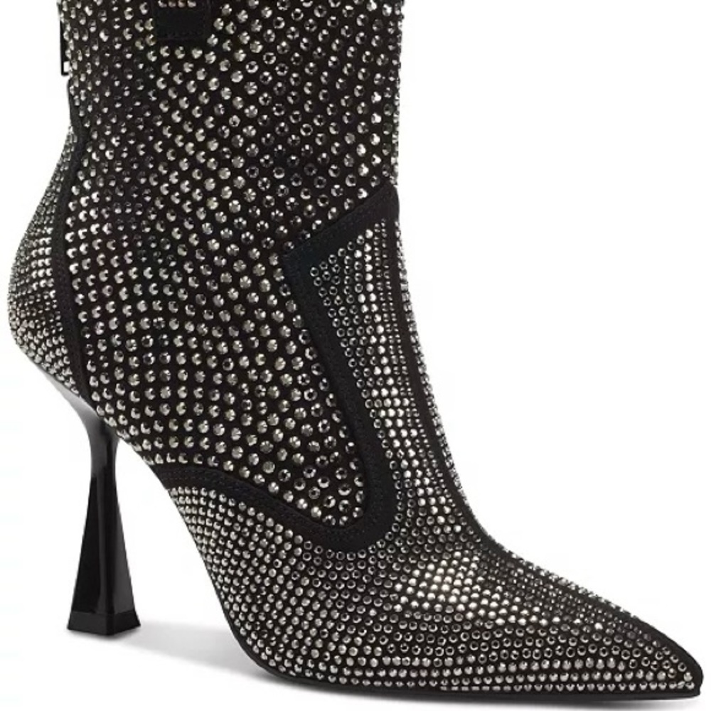 Like🆕 I.N.C. Women’s Oaklynne Booties, Size 6